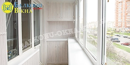 Пластиковый шкаф для балкон
